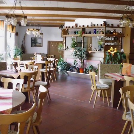 Mucha Ohg Hotel Sembziner Hof Klink Kültér fotó